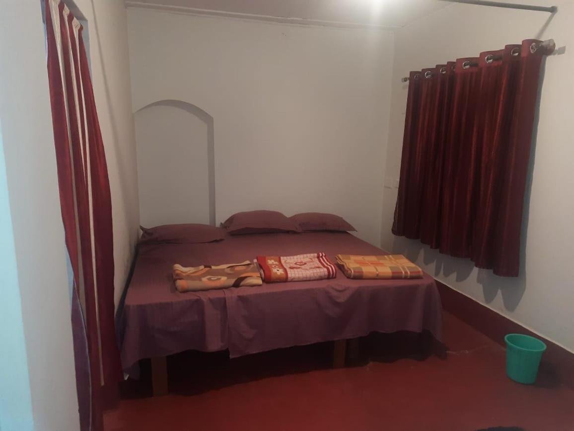 Spinson Home Stay Madikeri Eksteriør billede